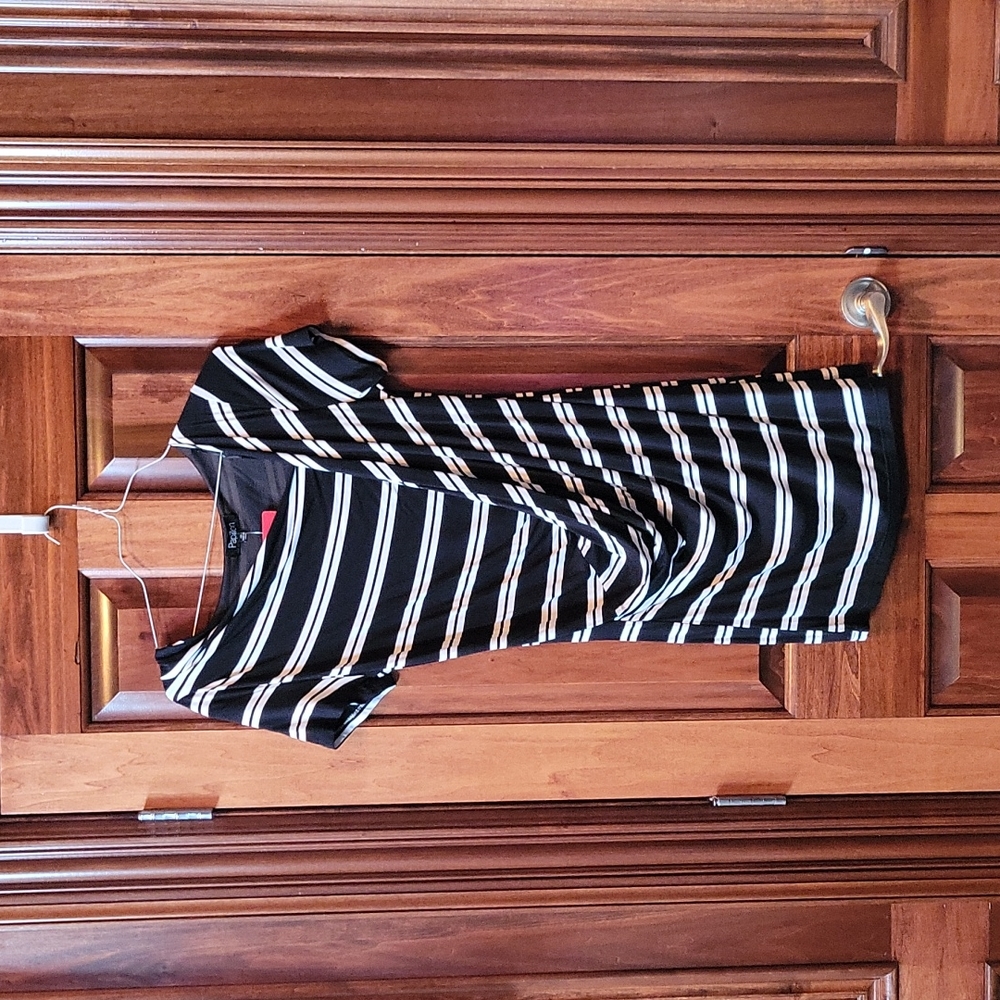 Papillon Black and White Dress Size M NWT